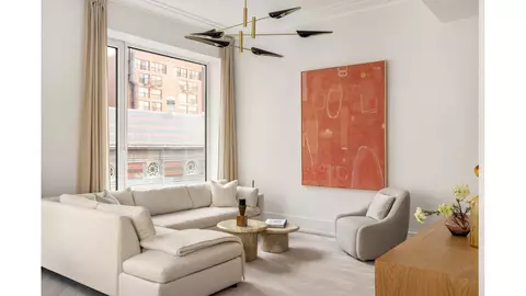 660 Lexington Ave #10B, New York, NY 10022