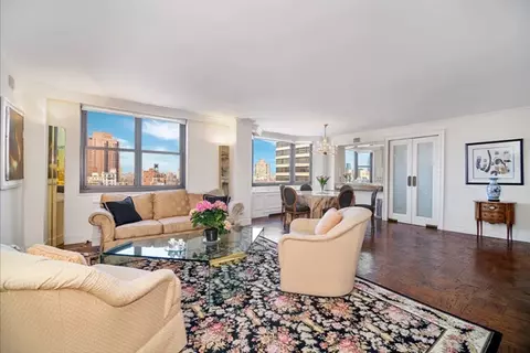 200 E 90th St #27GH, New York, NY 10128
