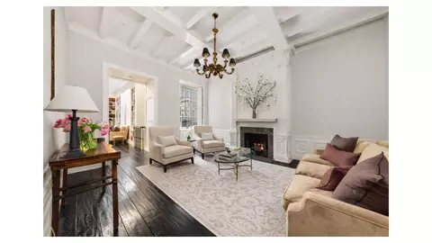 18 W 74th St #1, New York, NY 10023