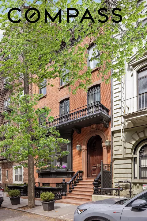 25 Grace Ct, Brooklyn, NY 11201