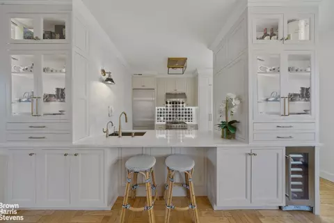 200 Riverside Blvd #15I, New York, NY 10069