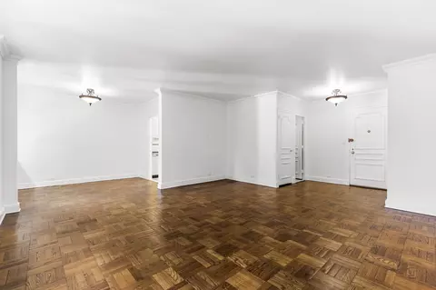 650 Park Ave #5A, New York, NY 10065