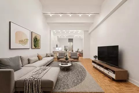 310 E 46th St #4E, New York, NY 10017
