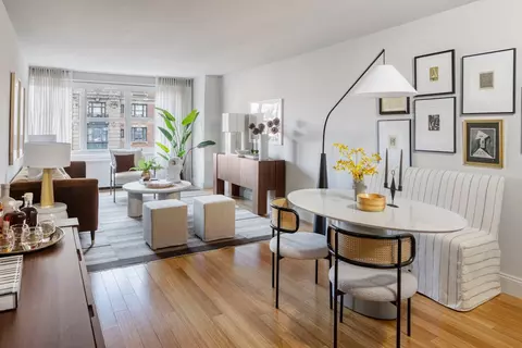 155 W 68th St #822, New York, NY 10023