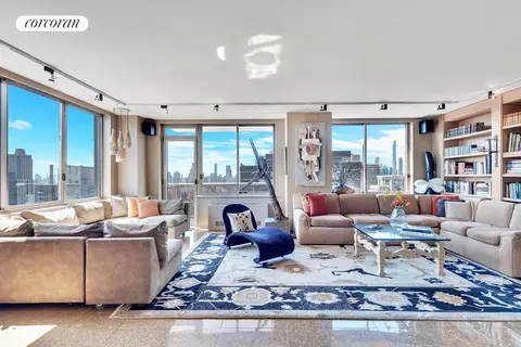 200 E 89th St #30D, New York, NY 10128