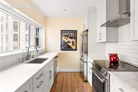 161 E 90th St #5C, New York, NY 10128