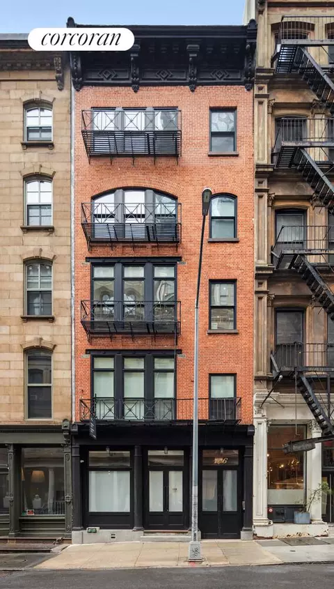 106 Franklin St, New York, NY 10013