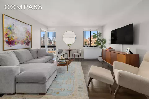 445 W 19th St #8H, New York, NY 10011