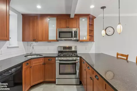 4 W 109th St #5CD, New York, NY 10025