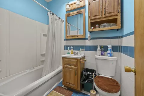 Bath - 1147 E 92nd St, Brooklyn, NY 11236 photo 1 of 1