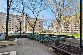 971 Jerome St #3F, Brooklyn, NY 11207