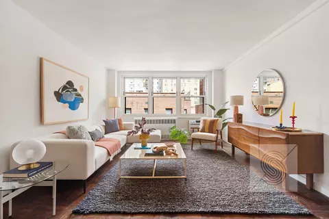 315 E 70th St #7D, New York, NY 10021