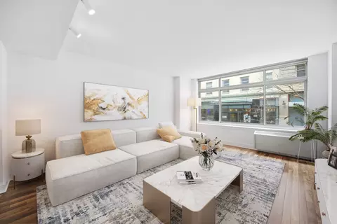 99 Jane St #1K, New York, NY 10014