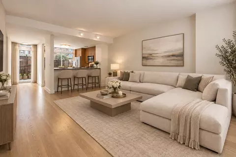 99 Jane St #1K, New York, NY 10014
