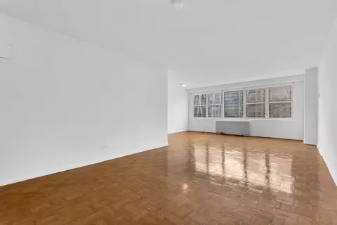 155 W 68th St #1807, New York, NY 10023