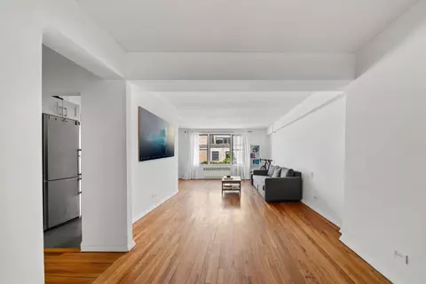 330 E 70th St #6D, New York, NY 10021