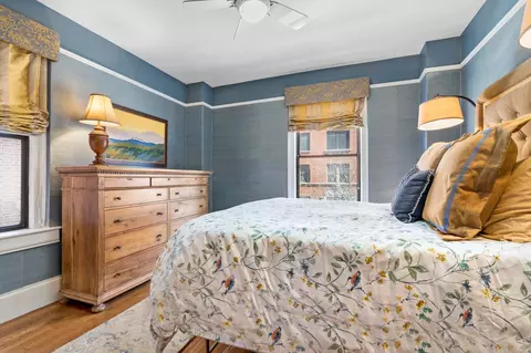 150 E 93rd St #4-D, New York, NY 10128
