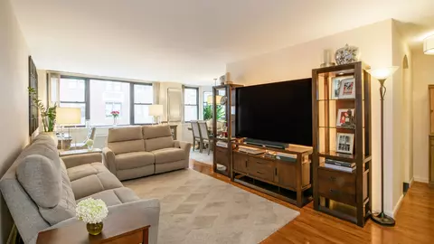 420 E 51st St #6J, New York, NY 10022