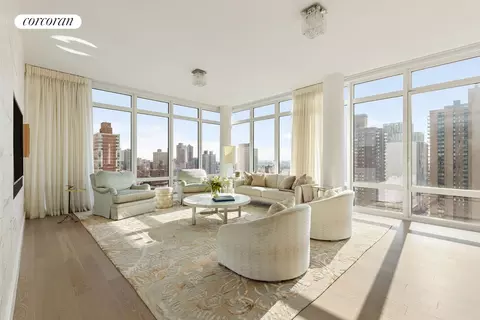 1355 1st Ave #22, New York, NY 10021