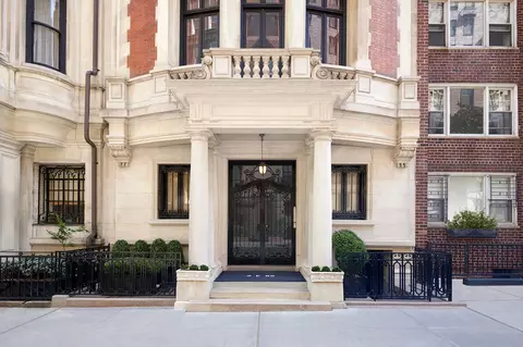 9 E 88th St, New York, NY 10128