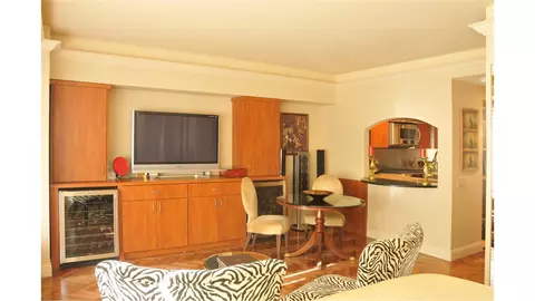 150 W 56th St #3509, New York, NY 10019