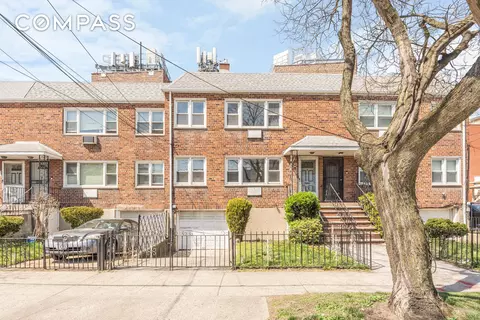 143-17 101st Ave, Jamaica, NY 11435