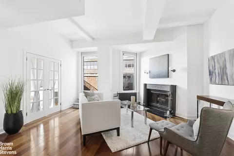 425 Park Ave S #19D, New York, NY 10016