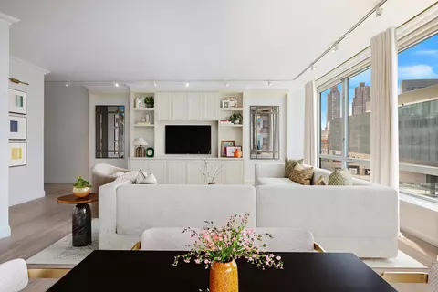 150 Columbus Ave #4A, New York, NY 10023