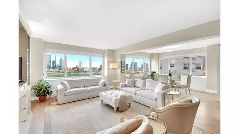 25 Sutton Pl S #9N, New York, NY 10022