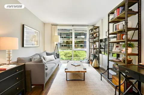 340 E 23rd St #4K, New York, NY 10010