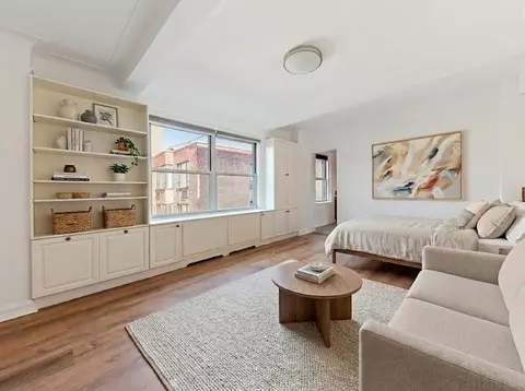 70 Remsen St #9E, Brooklyn, NY 11201