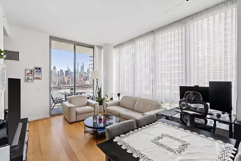 46-30 Center Blvd #1503, New York City, NY 11109