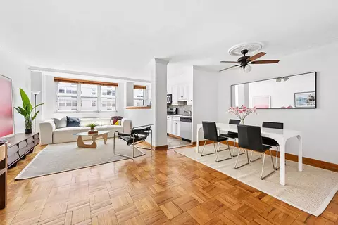 63 E 9th St #12-L, New York, NY 10003