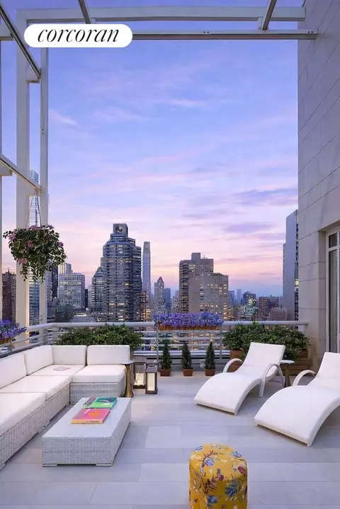 301 E 61st St #PENTHOUSE, New York, NY 10065