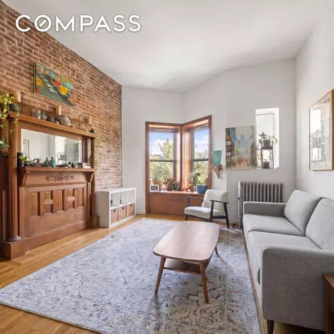 798 President St #4R, Brooklyn, NY 11215
