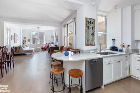 895 W End Ave #10C, New York, NY 10025
