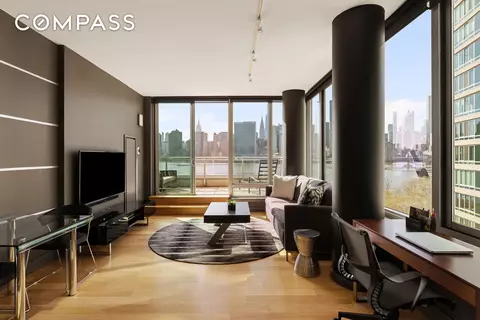 46-30 Center Blvd #610, New York City, NY 11109
