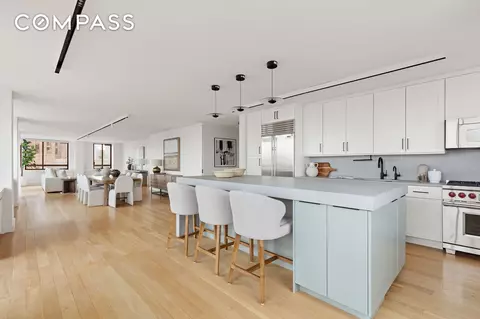 171 E 84th St #25B/C, New York, NY 10028