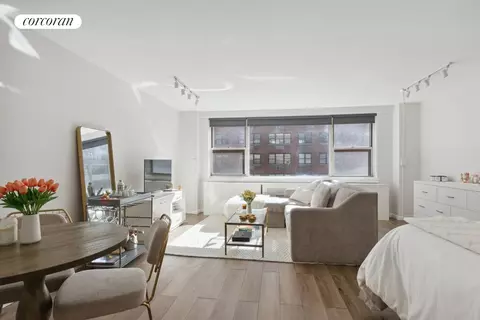 139 E 33rd St #10C, New York, NY 10016