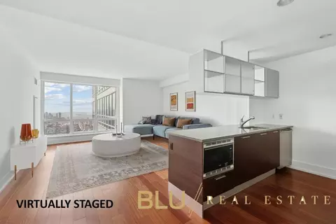 350 W 42nd St #53-F, New York, NY 10036
