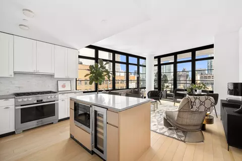 50 W 30th St #18B, New York, NY 10001