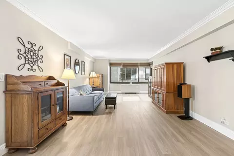 10 End Ave #1A, New York, NY 10075