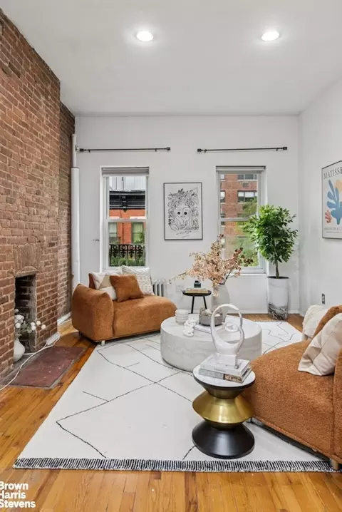 317 E 73rd St #5FE, New York, NY 10021