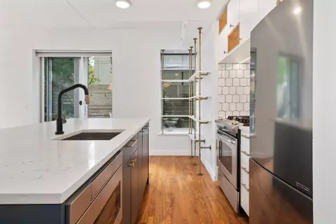 892 Bergen St #1A, Brooklyn, NY 11238