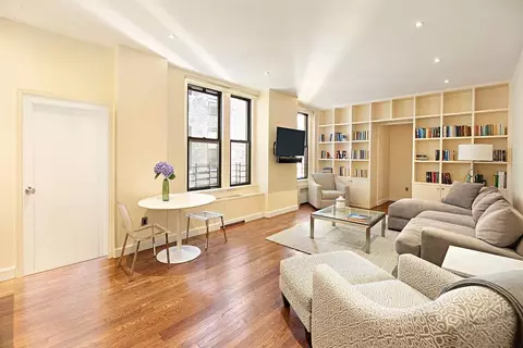 525 Park Ave #10D, New York, NY 10065