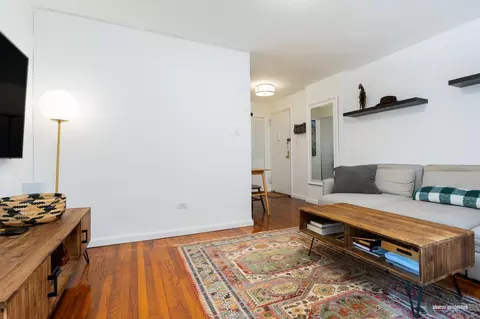Living - 515 E 7th St #2A, Brooklyn, NY 11218 photo 2 of 3