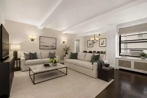 151 E 83rd St #2A, New York, NY 10028