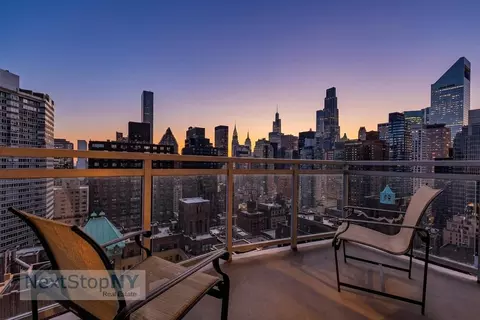 400 E 56th St #27R, New York, NY 10022
