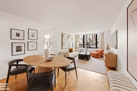 445 5th Ave #16C, New York, NY 10016