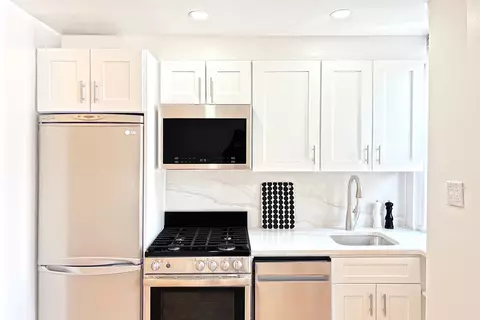 333 E 53rd St #9-N, New York, NY 10022